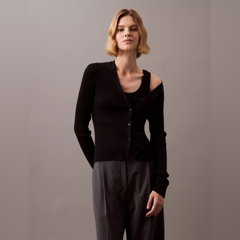 Calvin Klein Cardigan and Tank Set - Picture 5 of 7